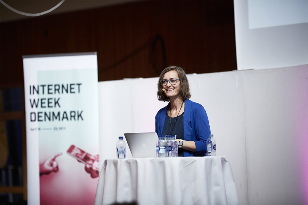 Ida Tin fortæller om Clue til åbningen af Internet Week Denmark.