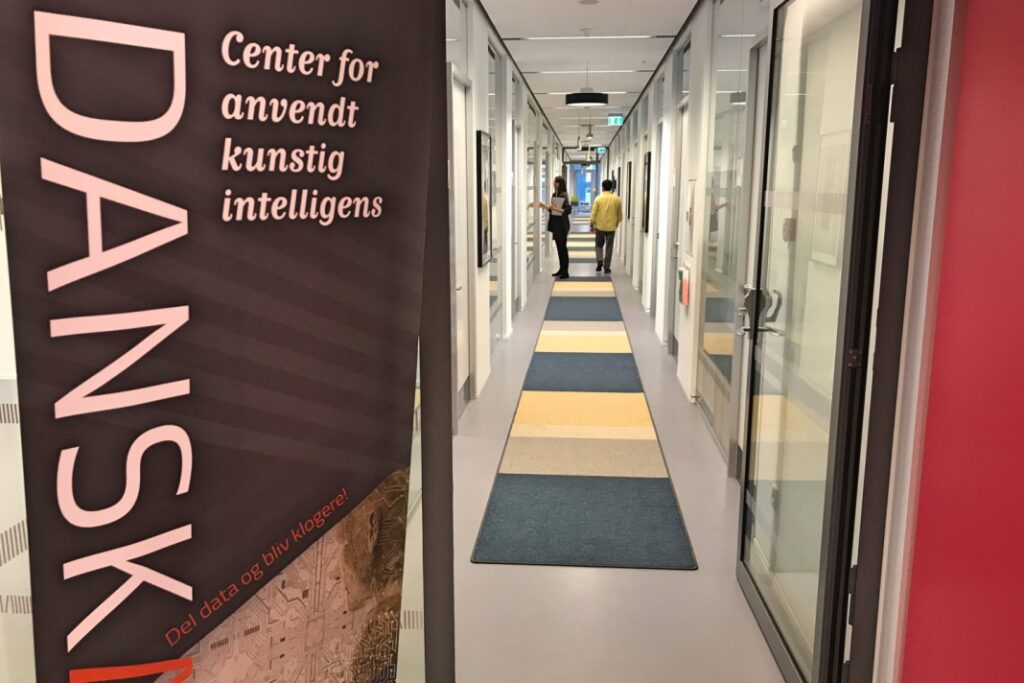 Dansk Center for Anvendt Kunstig Intelligens